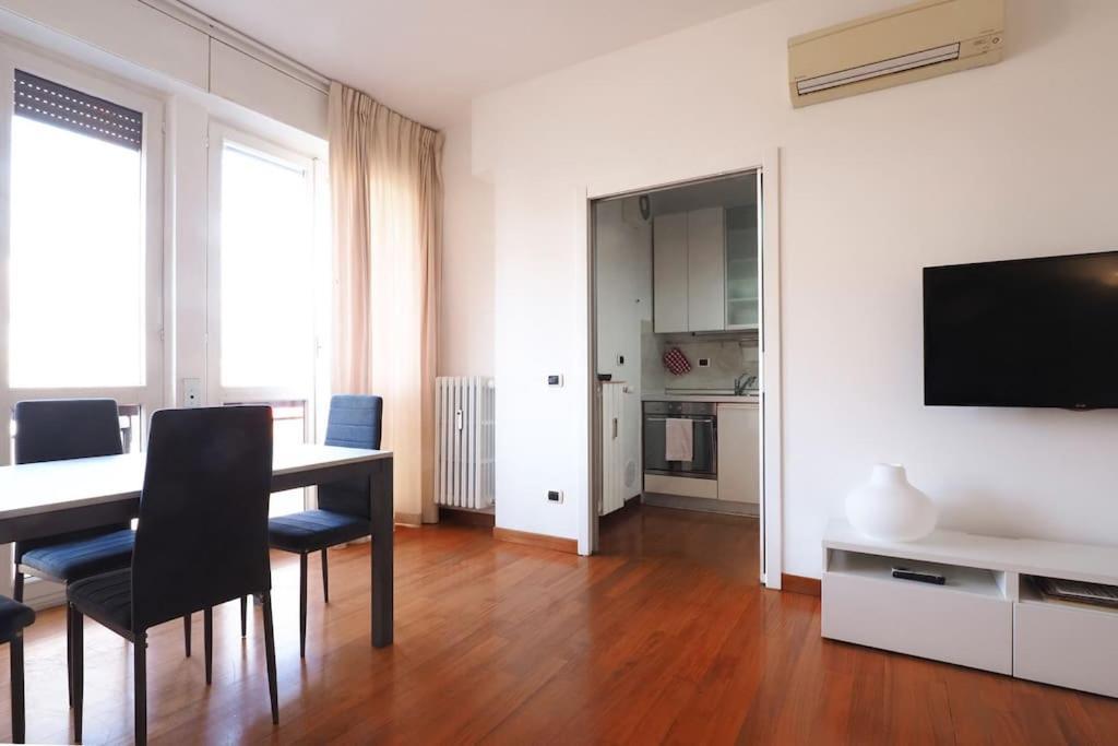 Ampio Bilocale City Life - Mirable Pm Milán Exterior foto